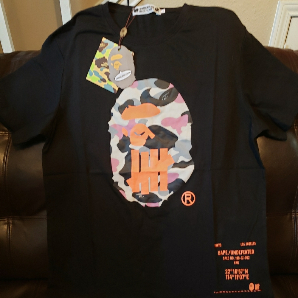 A Bathing Ape* Bape x Undefeated t-shirt